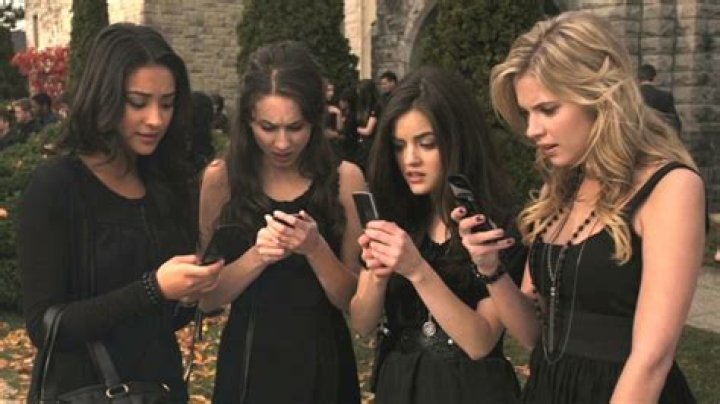 What The Pretty Little Liars Stars Are Doing Now