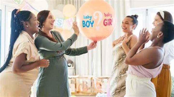 What To Wear If You're Invited To A Baby Shower