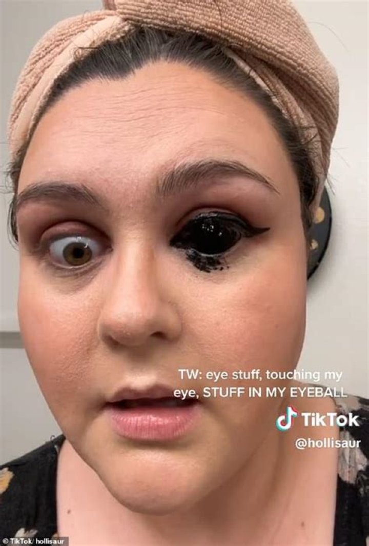 When she got the eyeball tattoo she said it was like shards of glass were rubbed in her eye. Photo / amber__luke / Instagram