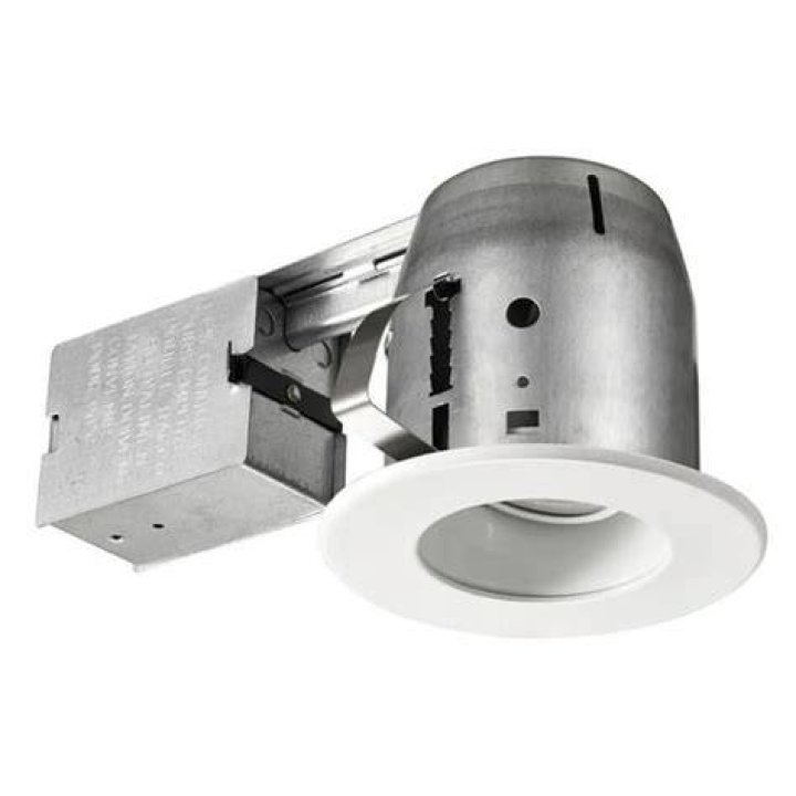 White Led Swivel Baffle Round Trim New Construction And Remodel Recessed Lighting Kit With Led Bulb