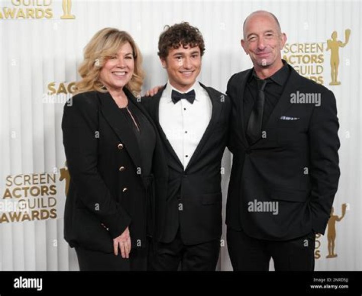 Who Are Gabriel LaBelle Parents: Rob And Megan LaBelle?