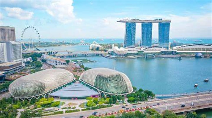 Who are Singapore's Cheng Li Hui and Tan ChuanJin? Affair Timeline