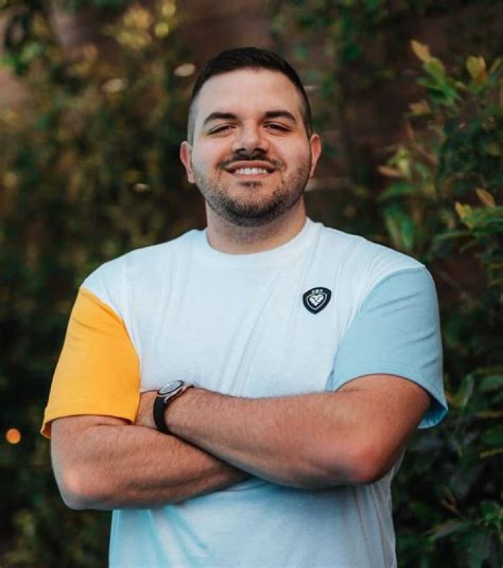 Who is CouRageJD? Age, girlfriend, full name, height, education, team, profile