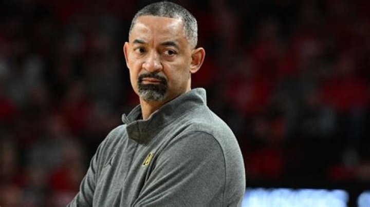 Who is Juwan Howard's wife?