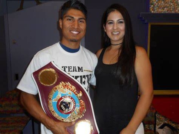 Who Is Mikey Garcia’s Wife, Fatima Garcia?
