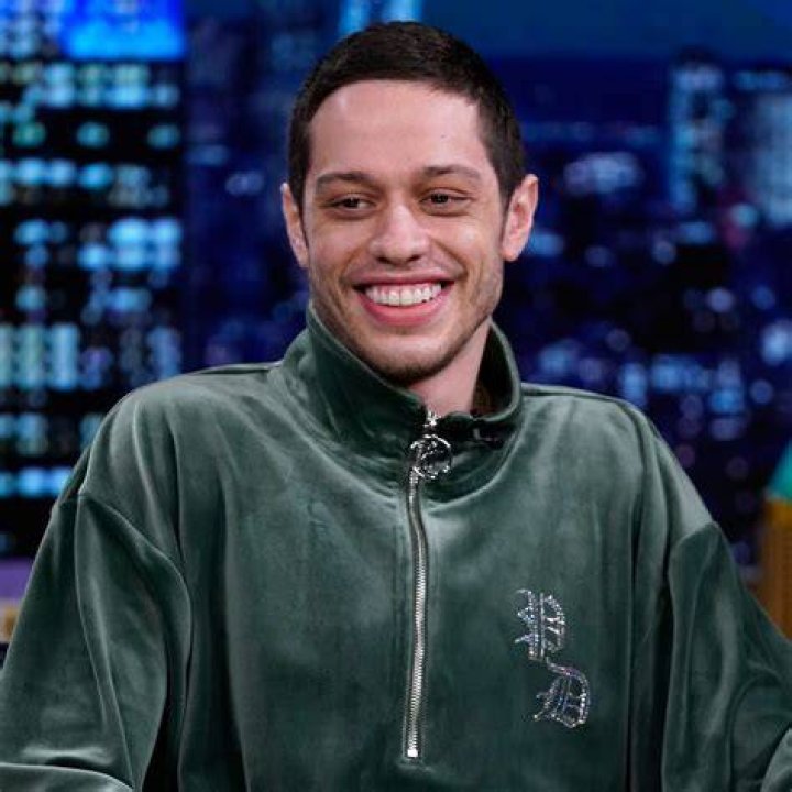 Who is Pete Davidson's little sister? Who is Pete Davidson's little sister?