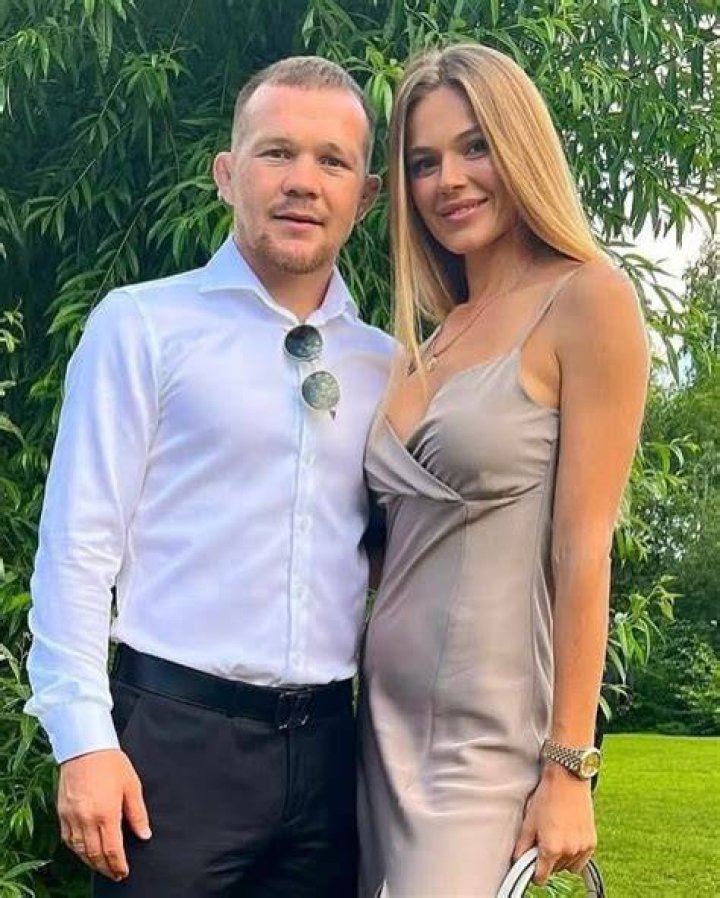 Who Is Petr Yan&rsquo;s Wife? All You Need to Know About Petr Yan and Julia
