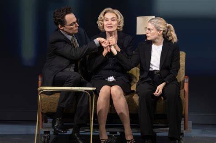 Who Is Shirley Lange? Meet Rachel Lange Mother! Her Age, Job