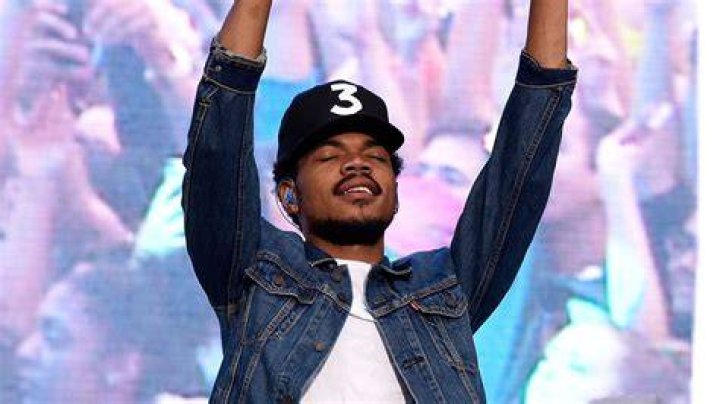 Why Does Chance The Rapper Wear A 3 Hat? (Explained)