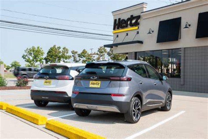 Will Hertz deliver a rental car?