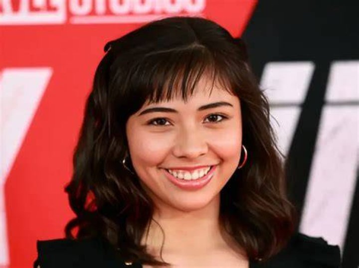 Xochitl Gomez Net Worth, Height, Age, Affairs, Bio and More