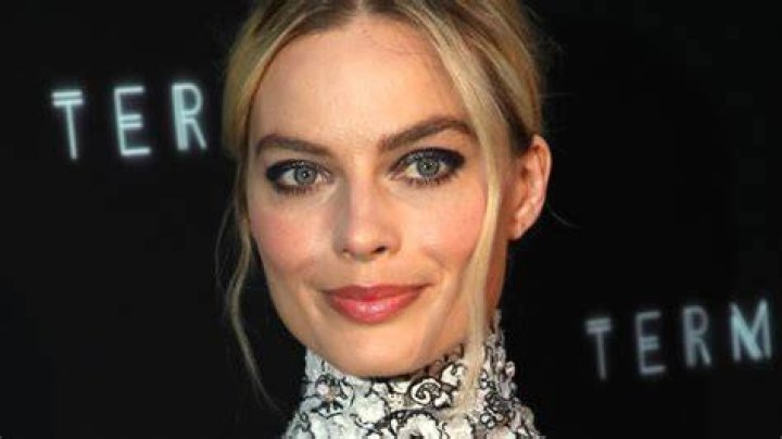 Your first look at Margot Robbie and Anya TaylorJoy in new film RUSSH