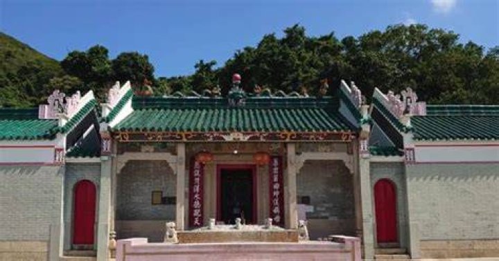 Yumi Temple