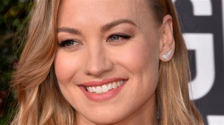 Yvonne Strahovski Has Some Thoughts About Coming Back For A Dexter Reboot