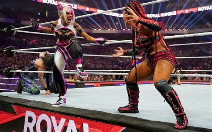 zelina vega entering the royal rumble