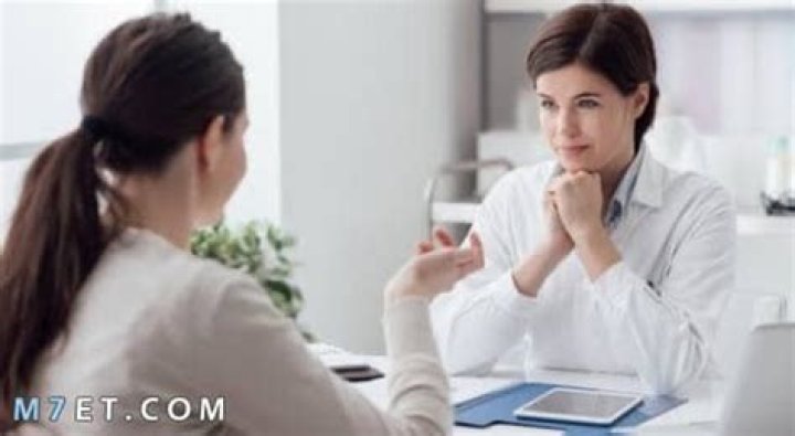 ما هو سبب عدم بروز الحلمتين للعزباء