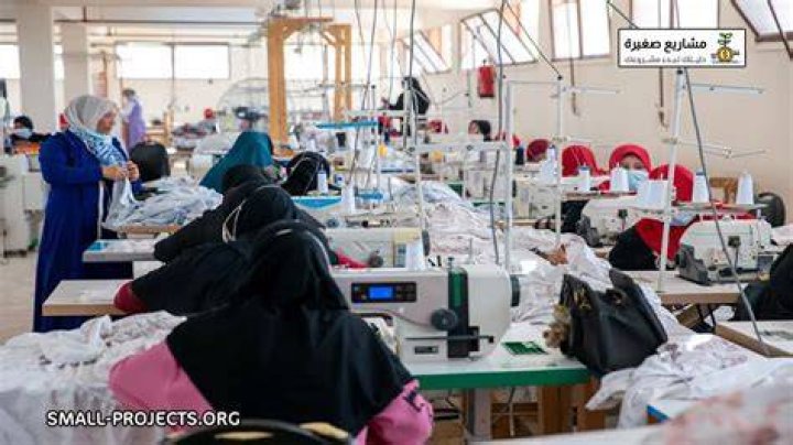 مصانع ملابس جملة - موقع فكرة